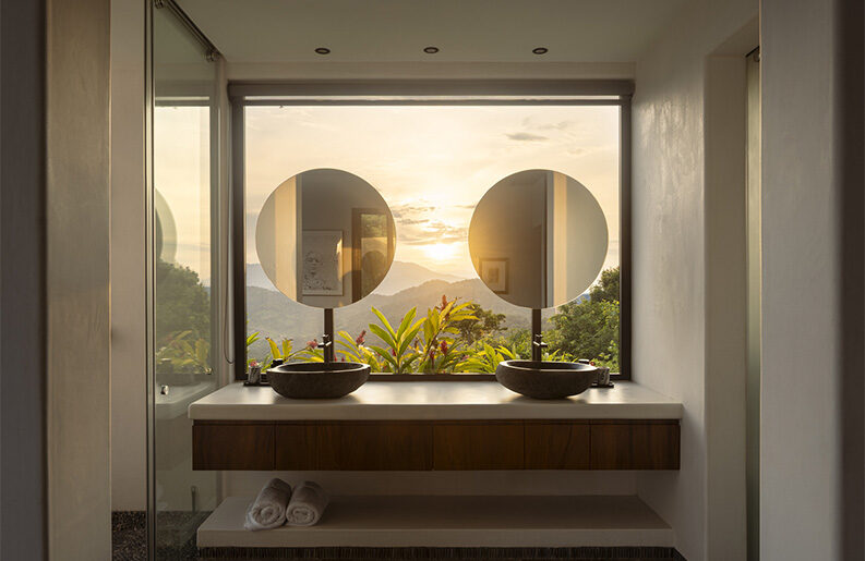 Casa Sombras by Seiro Arquitectos