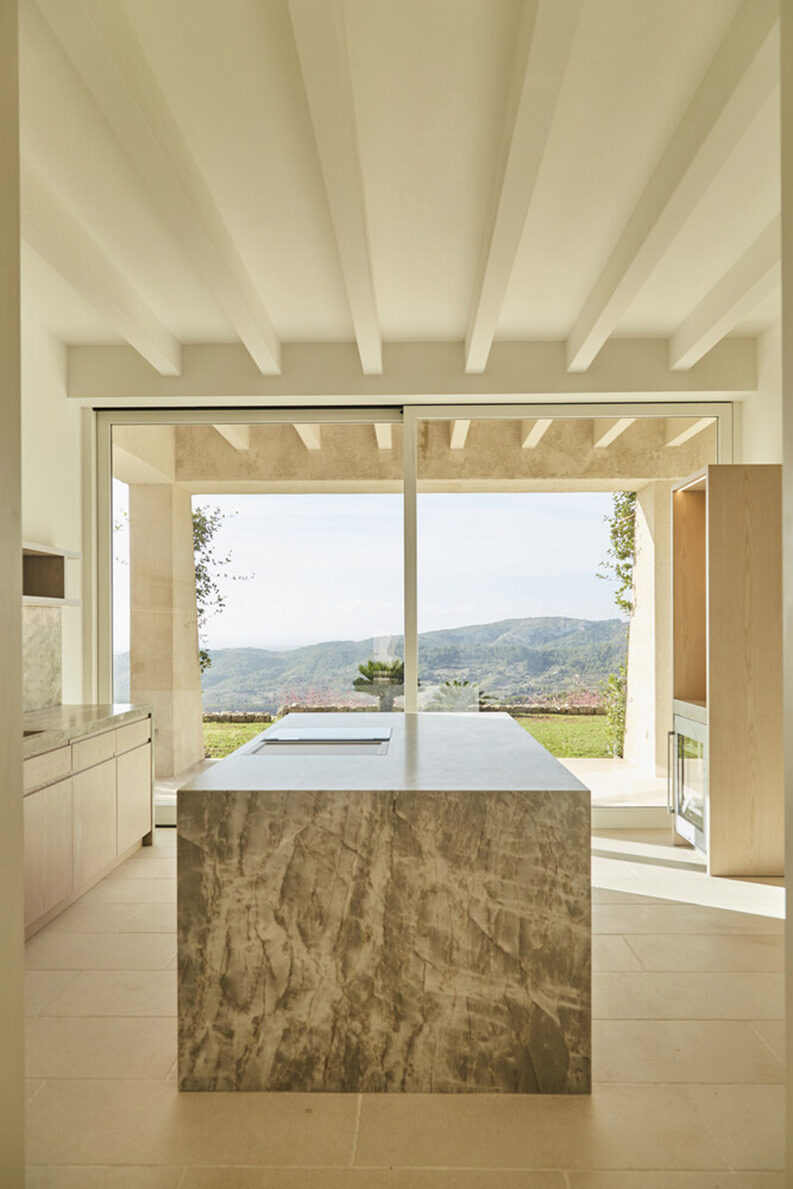 Casa Son Llodrà by Bastidas Architecture