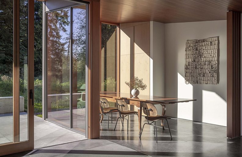 Casa Taller French Creek by Wittman Estes