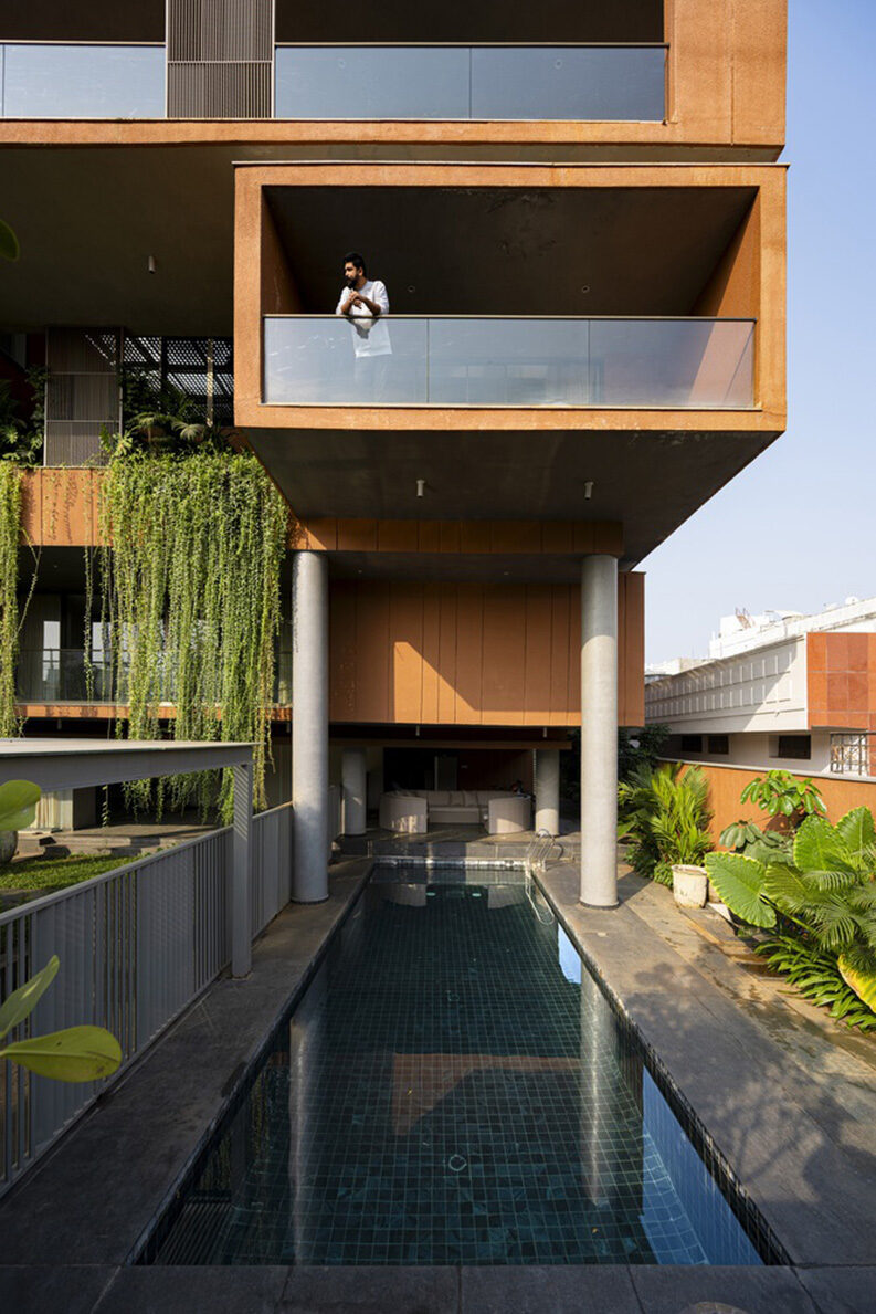 Casa T(errakota) by Spacefiction Studio