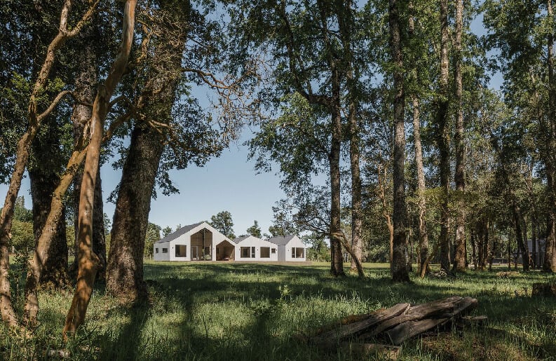 Casa Tres Cumbres
