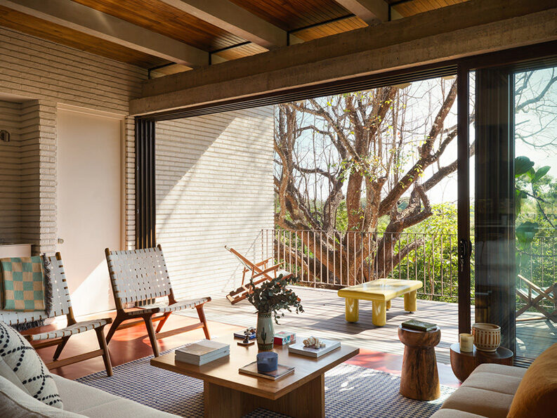 Casa Tres Pochotes by FAMM Arquitectura