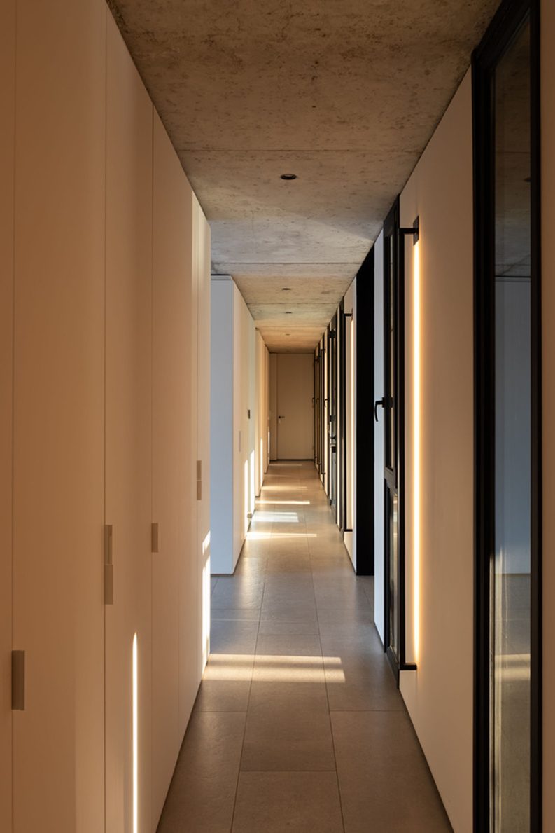 Casa UAN by Alric Galindez Arquitectos