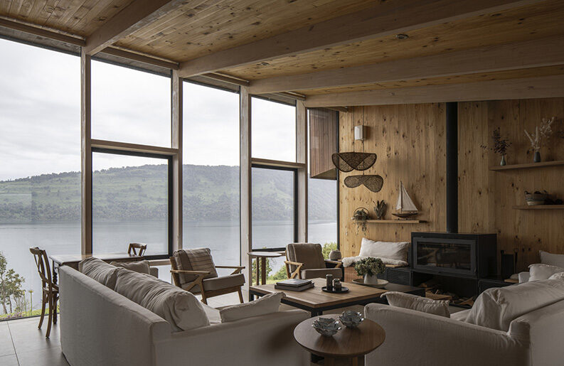 Casa VE by Triangular