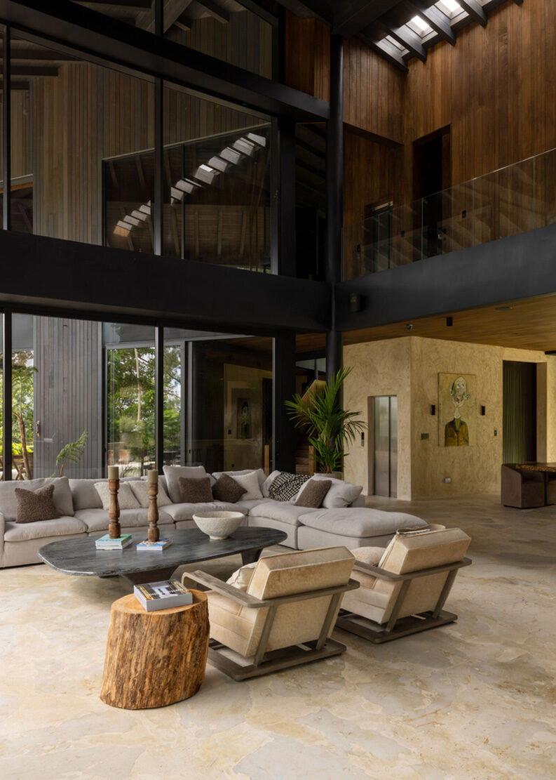 Casa VO by Desangles Abreu Arquitectos & Arkina