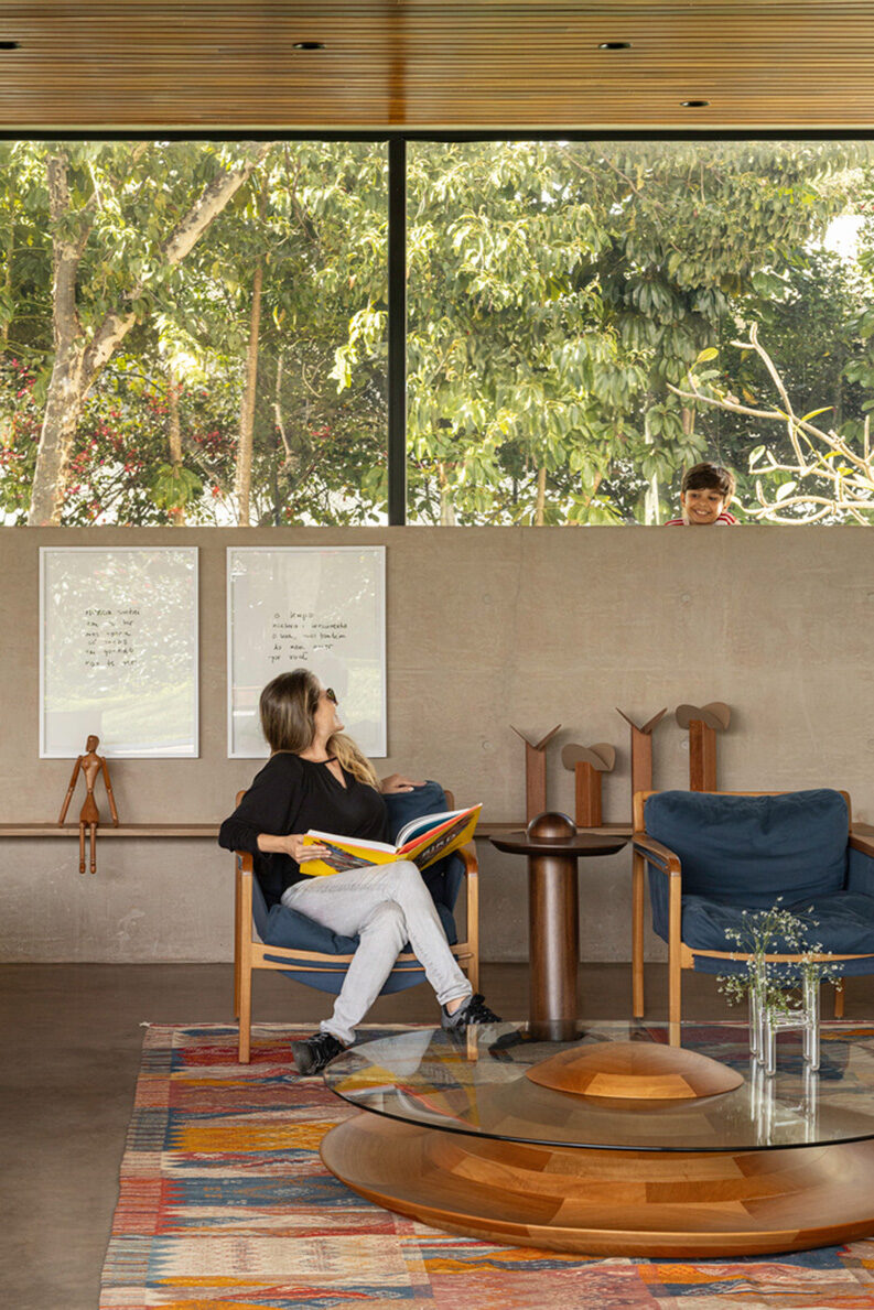 Casa Varanda by Esquadra Arquitetos