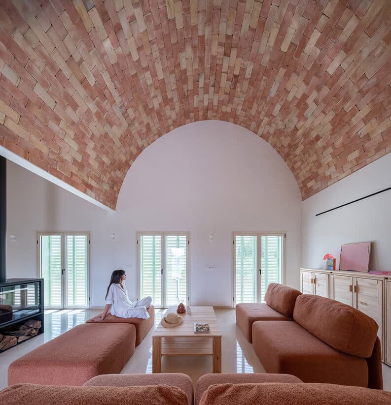 Casa Vereda by L'Aura Ortín Architecture for Happiness