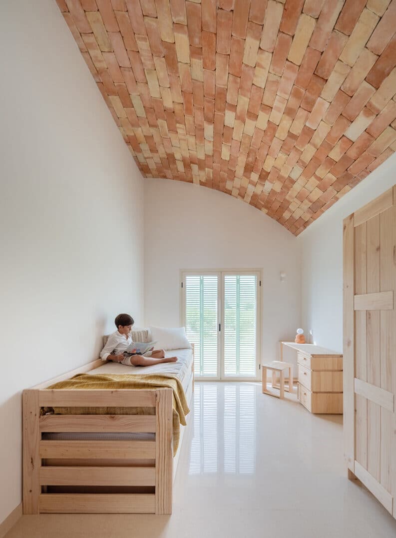 Casa Vereda by L'Aura Ortín Architecture for Happiness