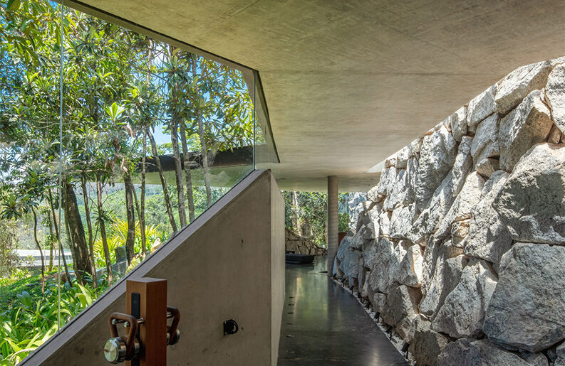 Casa Xingu by TETRO Arquitetura
