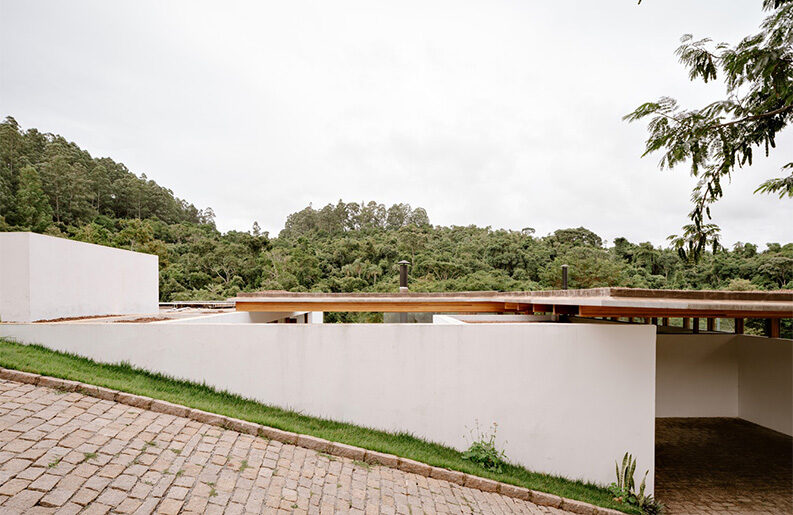 Casa Yoshi by AR Arquitetos