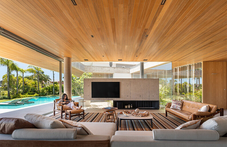 Casa Zimbro by Stemmer Rodrigues Arquitetura
