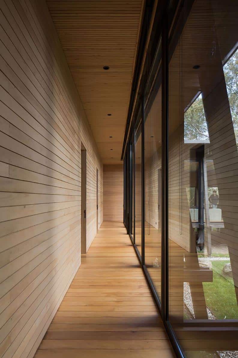 Casa con Patio, Catalina Poblete, Guillermo Hevia García, Nicolás Saieh