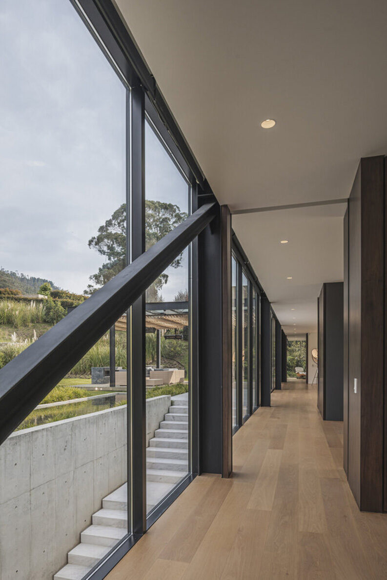 Casa de Acero by Alto Arquitectura