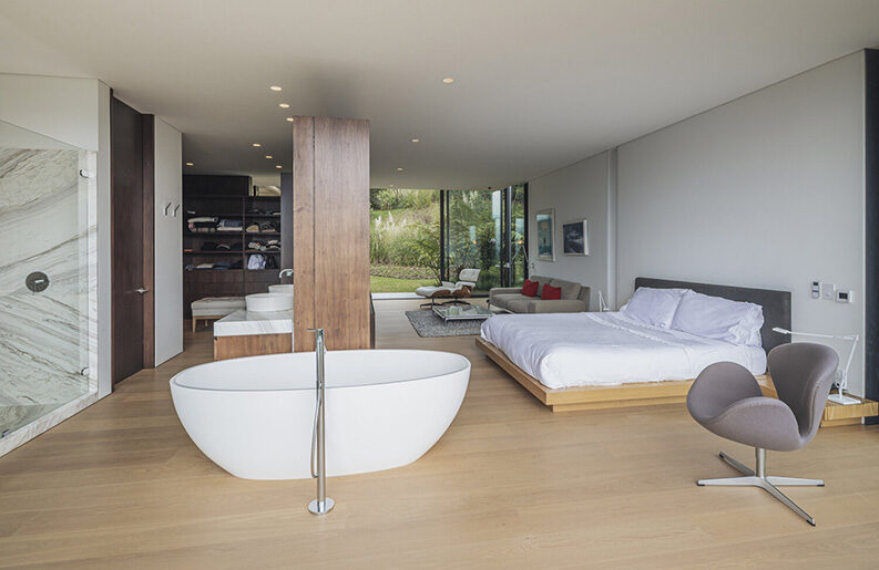 Casa de Acero by Alto Arquitectura