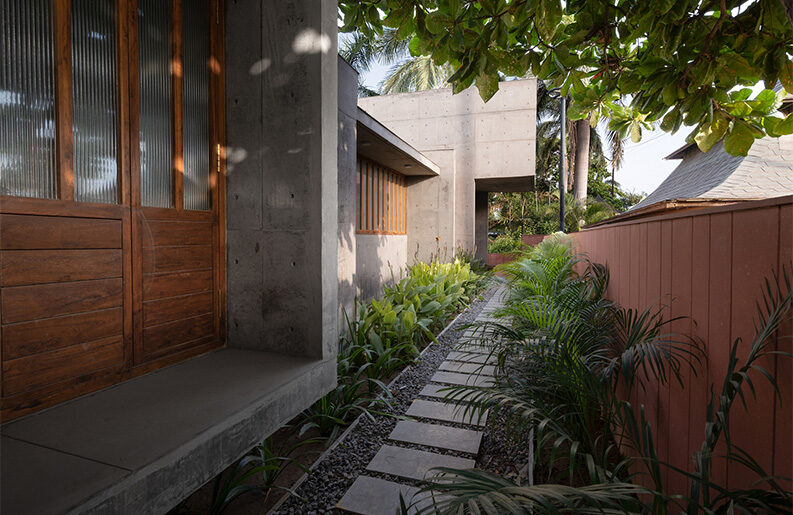 Casa de Campo Monástica by ROOMOOR