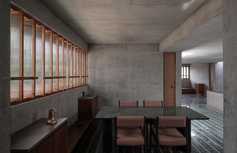Casa de Campo Monástica by ROOMOOR