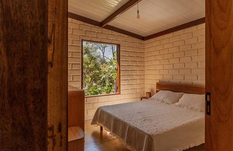 Casa de Mel by Francisco Lang Arquitetura