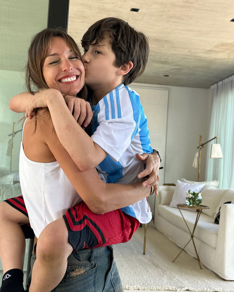 Así es la casa de Pampita en el exclusivo barrio Santa Bárbara de Nordelta