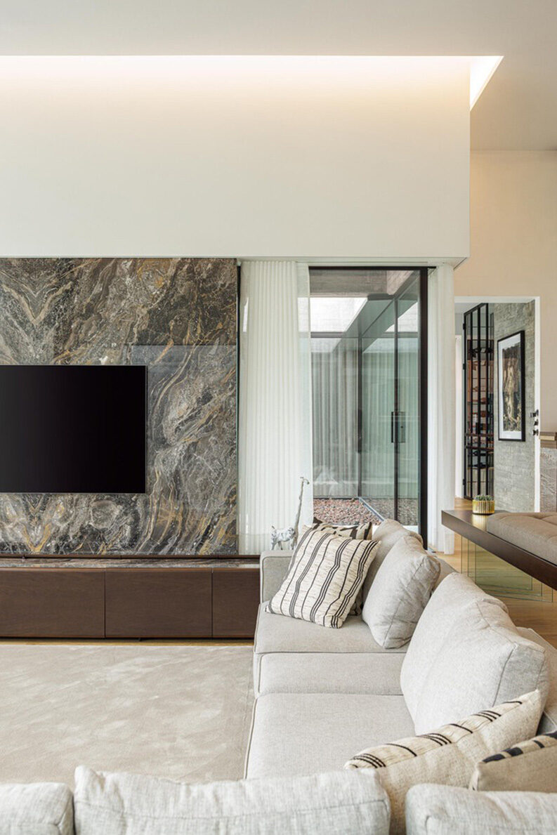 Casa de la Línea by Ricardo Azevedo Arquitecto