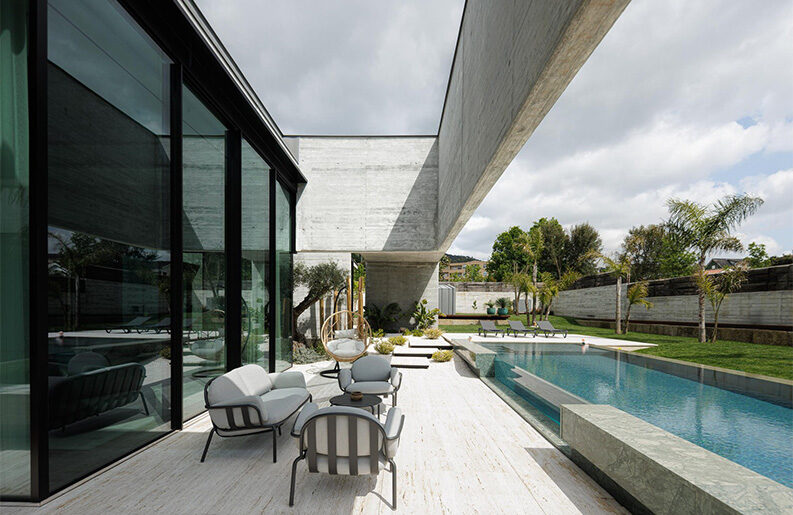 Casa de la Línea by Ricardo Azevedo Arquitecto