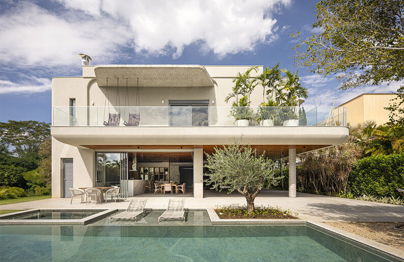 Casa del Abrazo by TTAD Arquitetura