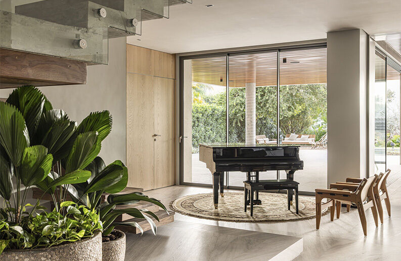 Casa del Abrazo by TTAD Arquitetura