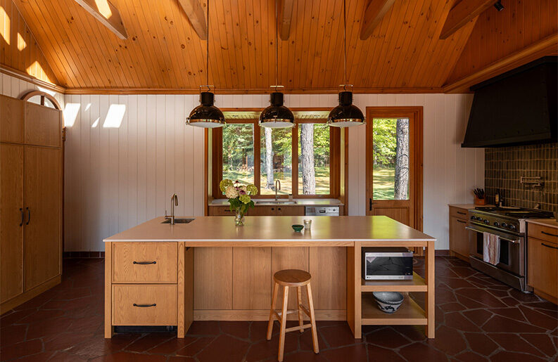 Casa en Chérive by Paul Bernier Architecte