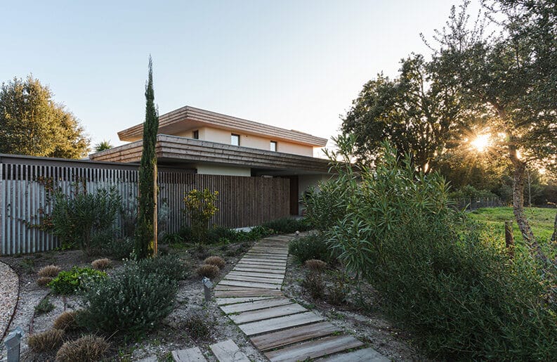 Casa en Quinta do Perú by GSS arquitectos