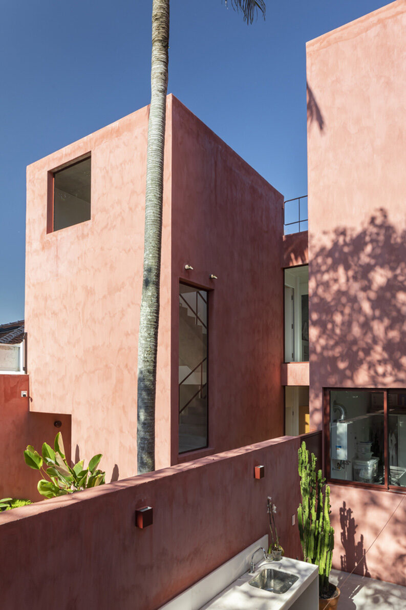 Casa en São Paulo by André Vainer Arquitetos