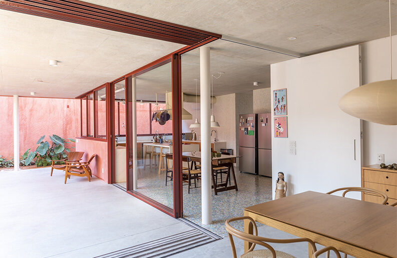 Casa en São Paulo by André Vainer Arquitetos