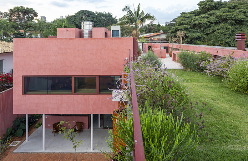 Casa en São Paulo by André Vainer Arquitetos
