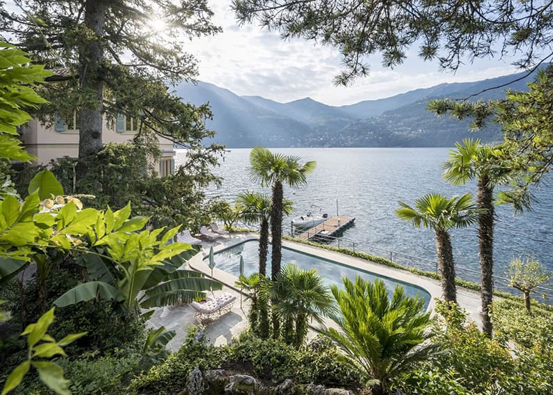 Casa en el Lago de Como by J. Mayer H. Architects