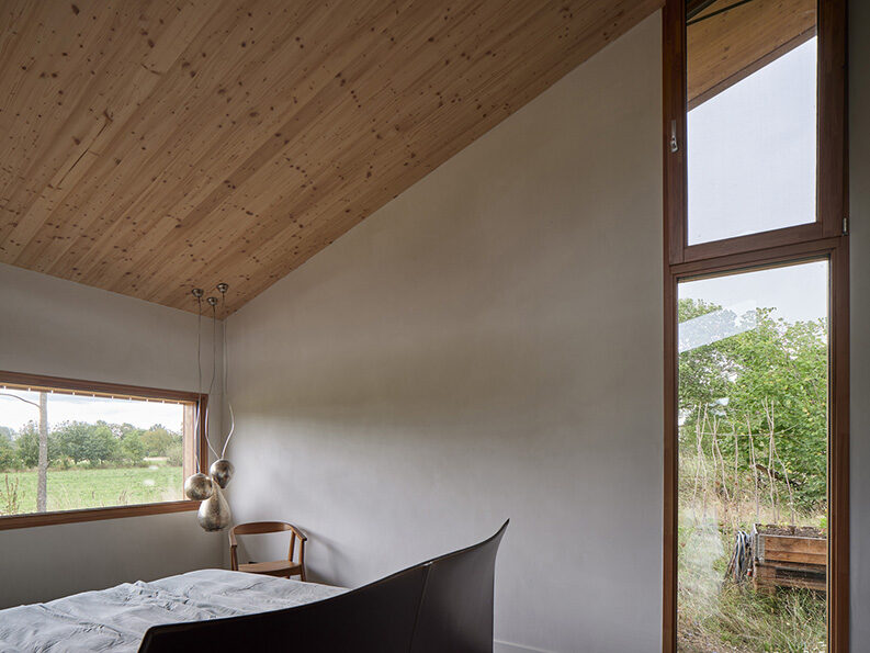 Casa en la Pradera by Team Tonbo