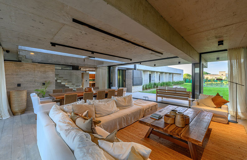 Casa nnCLP by nnarquitectos