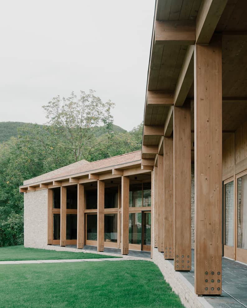 Casa privada en Tvaladi, NS Studio, Grigory Sokolinsky