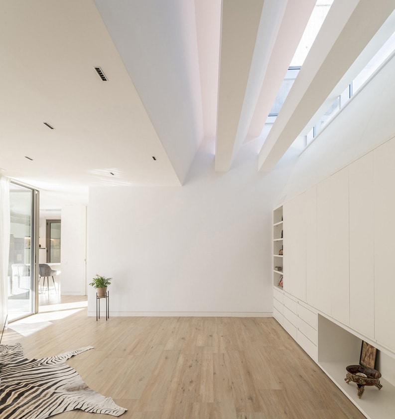 Casa silos 8, Mariano Molina Iniesta, Alberto Amores