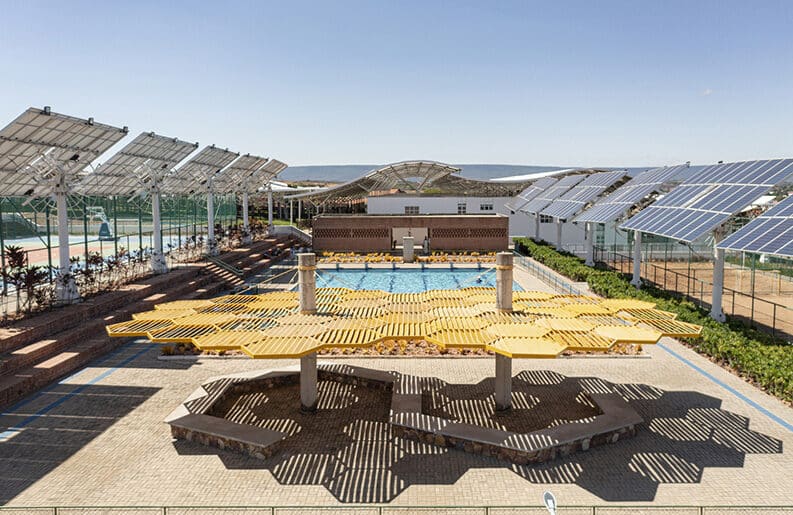 Centro Deportivo Unileão by Lins Arquitetos Associados