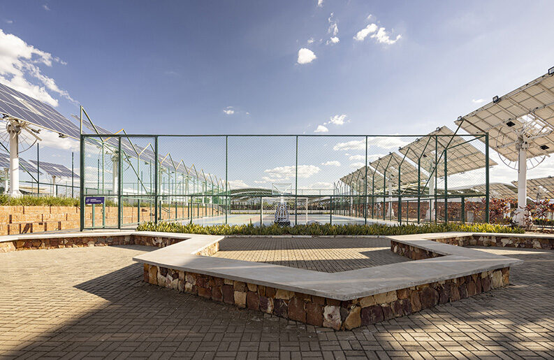 Centro Deportivo Unileão by Lins Arquitetos Associados