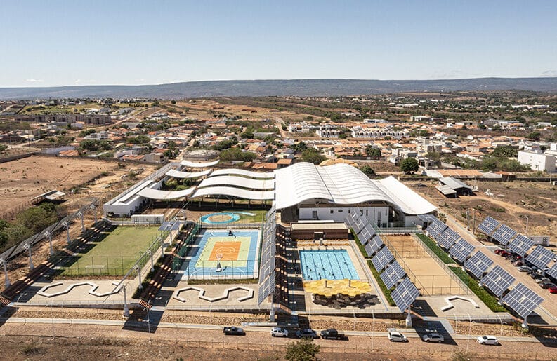 Centro Deportivo Unileão by Lins Arquitetos Associados