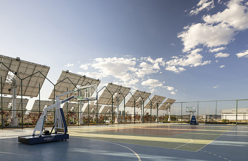 Centro Deportivo Unileão by Lins Arquitetos Associados