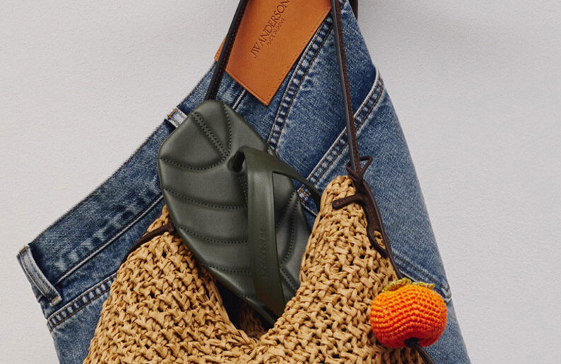 Chanclas de diseño by JW Anderson