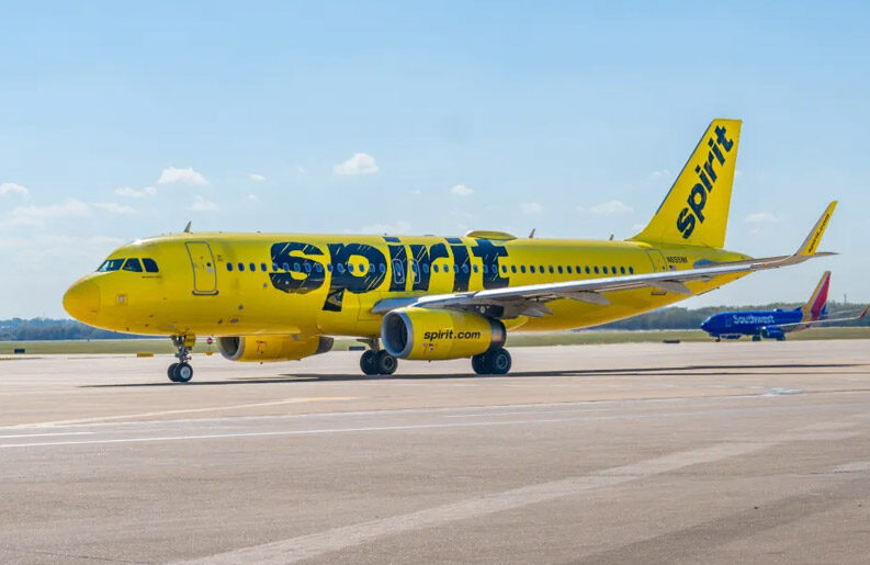 Cierre de Spirit Airlines: qué hacer con tus vuelos y puntos