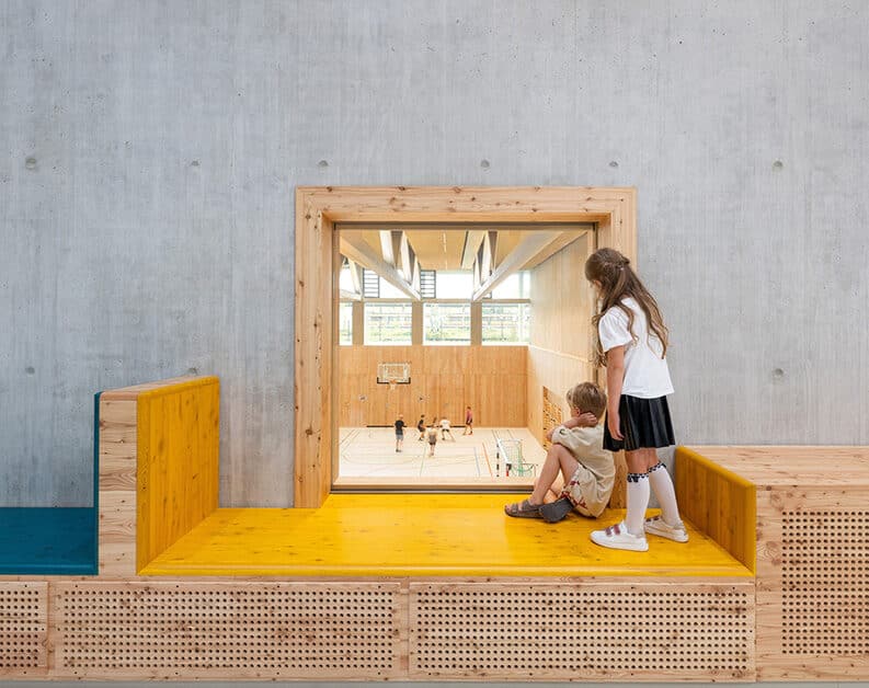 Colegio Josef Schwarz by Behnisch Architekten