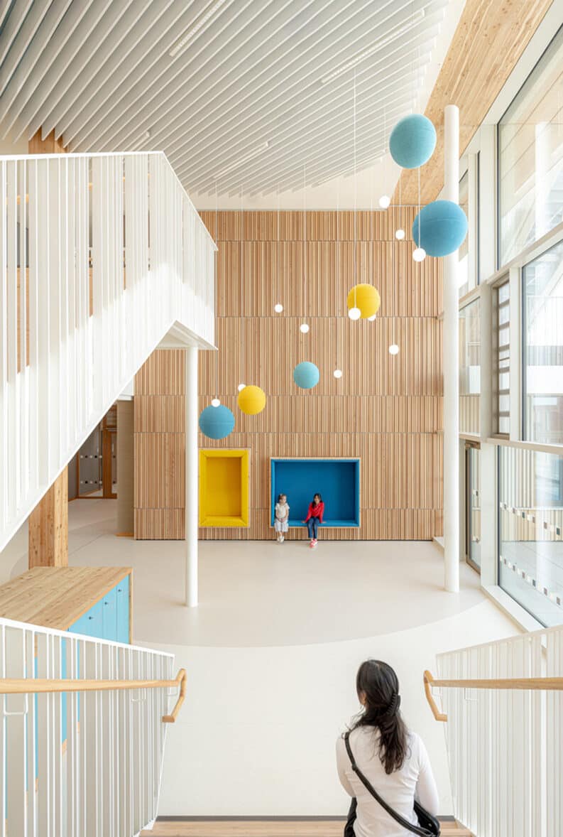 Colegio Josef Schwarz by Behnisch Architekten