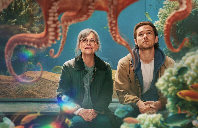 Criaturas luminosas: Sally Field y un pulpo en Netflix