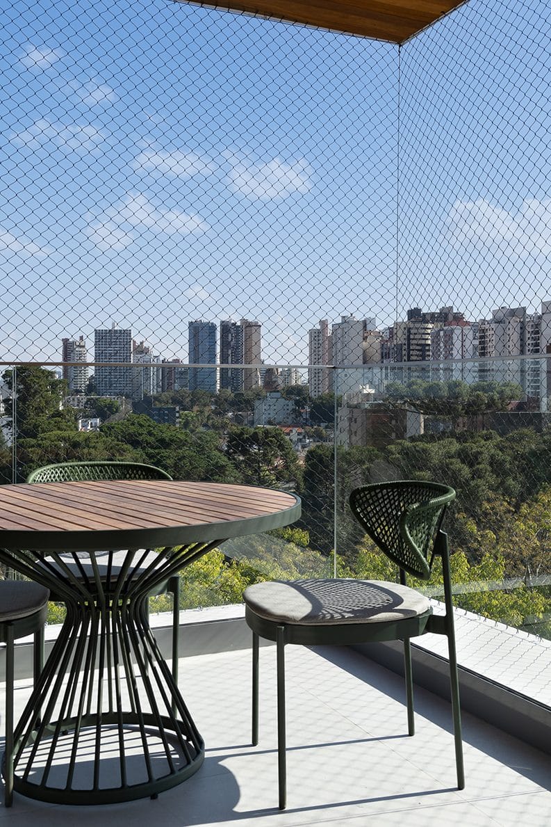 Departamento Whiskey by Rodolfo Fontana