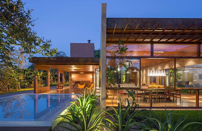 Casa 28. Un hogar donde la vegetación forma parte del proyecto