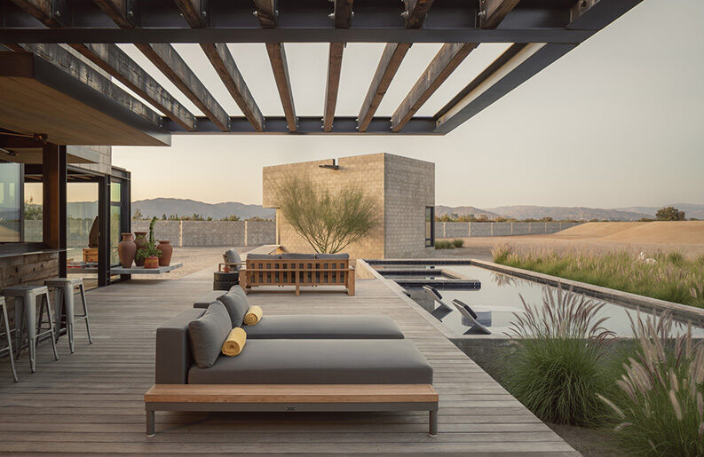 El Grove Family Home by Olson Kundig