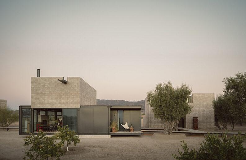 El Grove Family Home by Olson Kundig