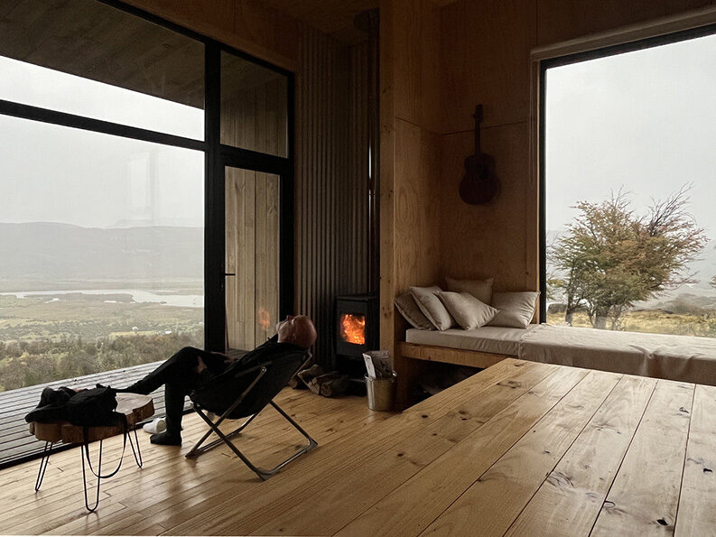 El Refugio de la Oveja by SAA Arquitectura + Territorio